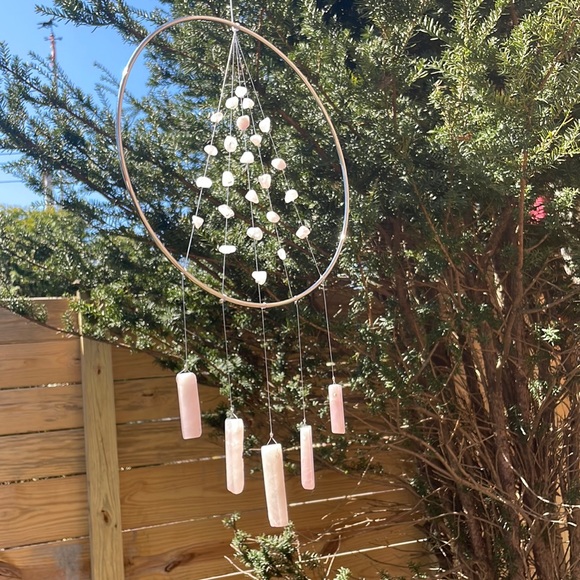 Rose 🌹 Quartz Suncatcher Natural Crystal Healing Window Decor - Picture 3 of 8